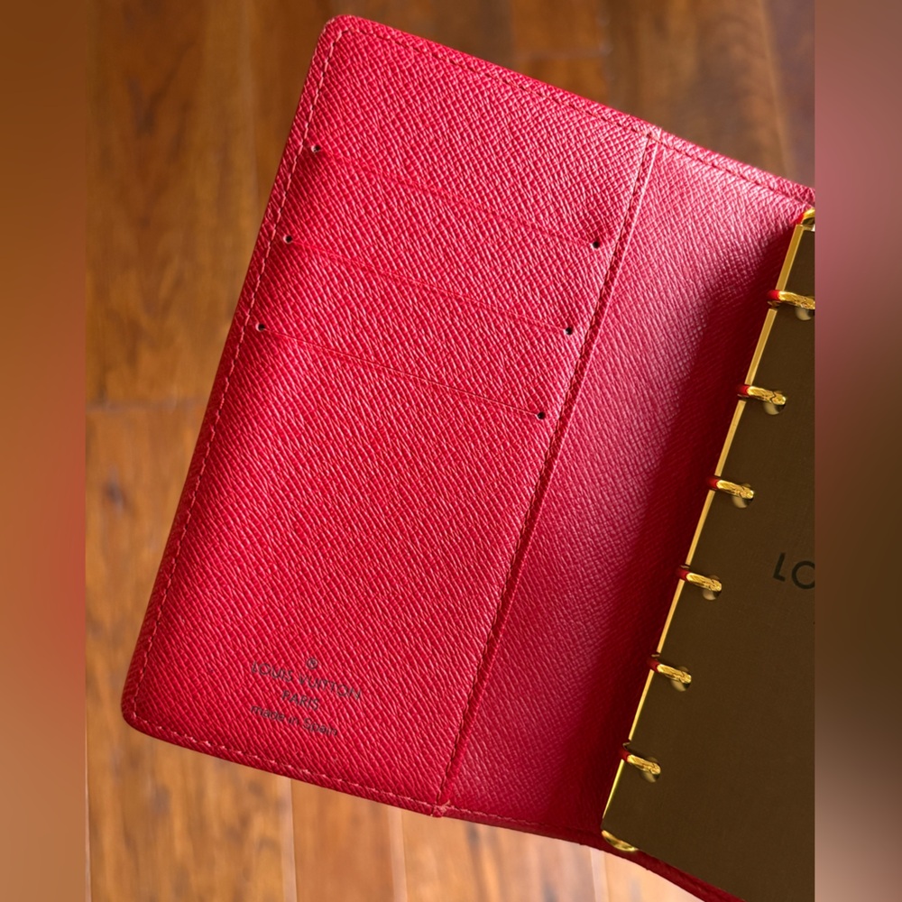 LV Takashi Murakami Cerises Agenda PM - Picture 5 of 14
